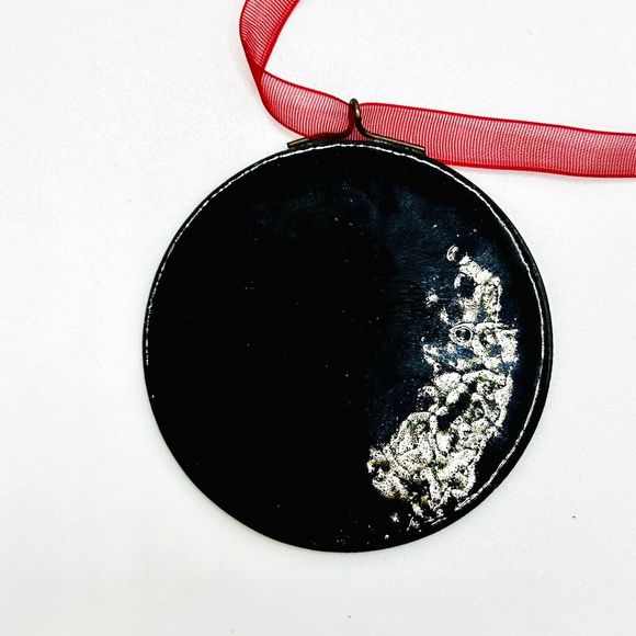 Vintage Owl Pendant Enamel on Copper Handmade Green 2 inches - Picture 4 of 7